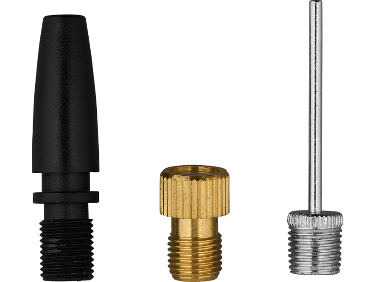 Set adaptera za pumpu: crni plastični, mjedeni i čelična igla za lopte.