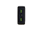Crni prijenosni punjač s dva USB-A i jednim USB-C priključkom.