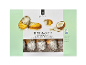 Kutija kokosovih petit four kolačića s punjenjem od marelice, neto težina 330g.
