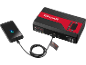 Prijenosni starter i power bank pune pametni telefon, s natpisom 'ULTIMATE SPEED'.
