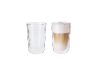 Dvije dvostruke čaše, jedna prazna, druga s kavom latte.