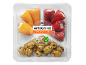 Antipasti s paprikama punjenim krem sirom i maslinama, s Nutri-Score B i vegetarijanskom oznakom.