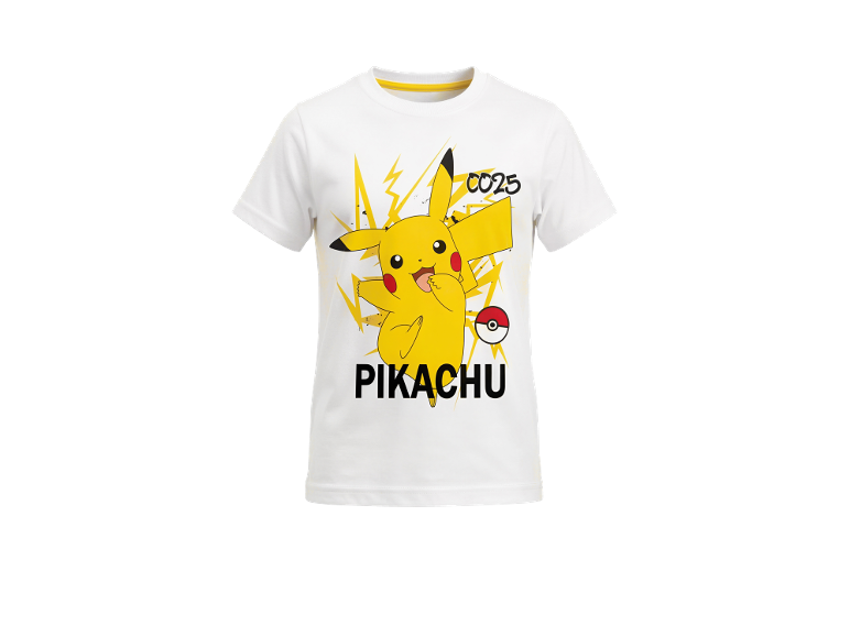 Bijela majica s otiskom Pikachua, žutim munjama i Poké loptom.