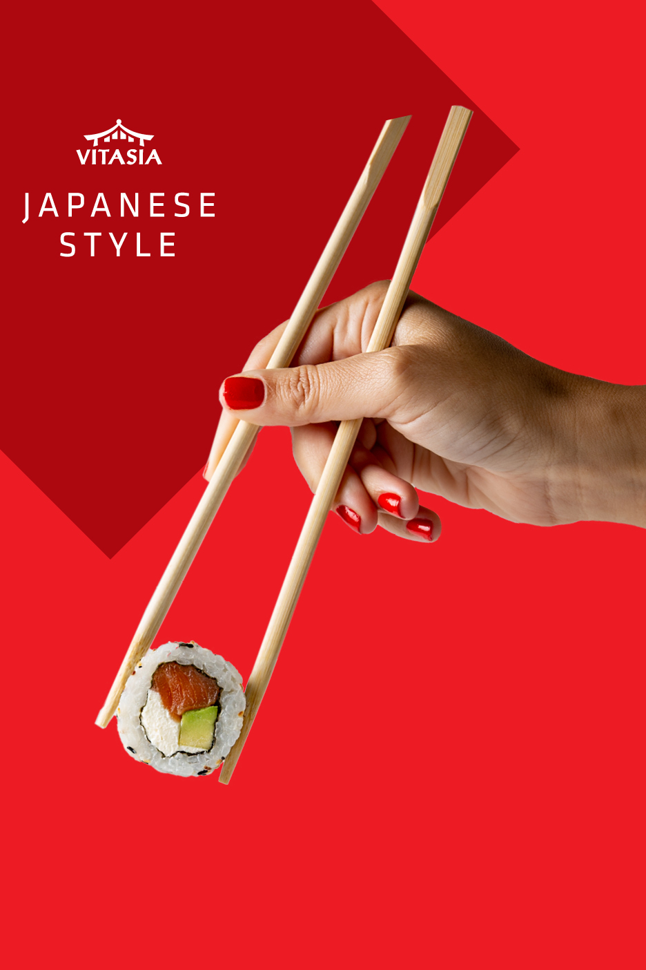 Ruka drži štapićima sushi roladu s lososom, avokadom i krem sirom na crvenoj pozadini s natpisom 'JAPANESE STYLE'.