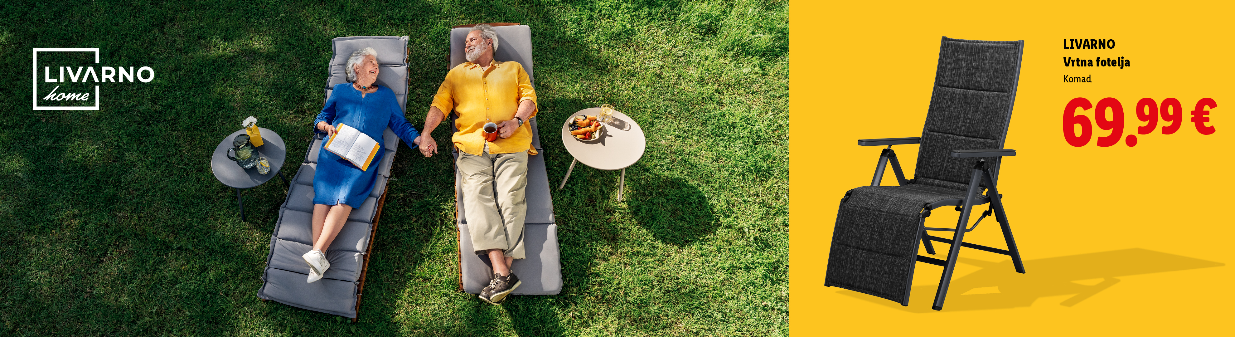 Par uživa u vrtu na ležaljkama, uz vrtnu fotelju na akciji za 69,99 €.