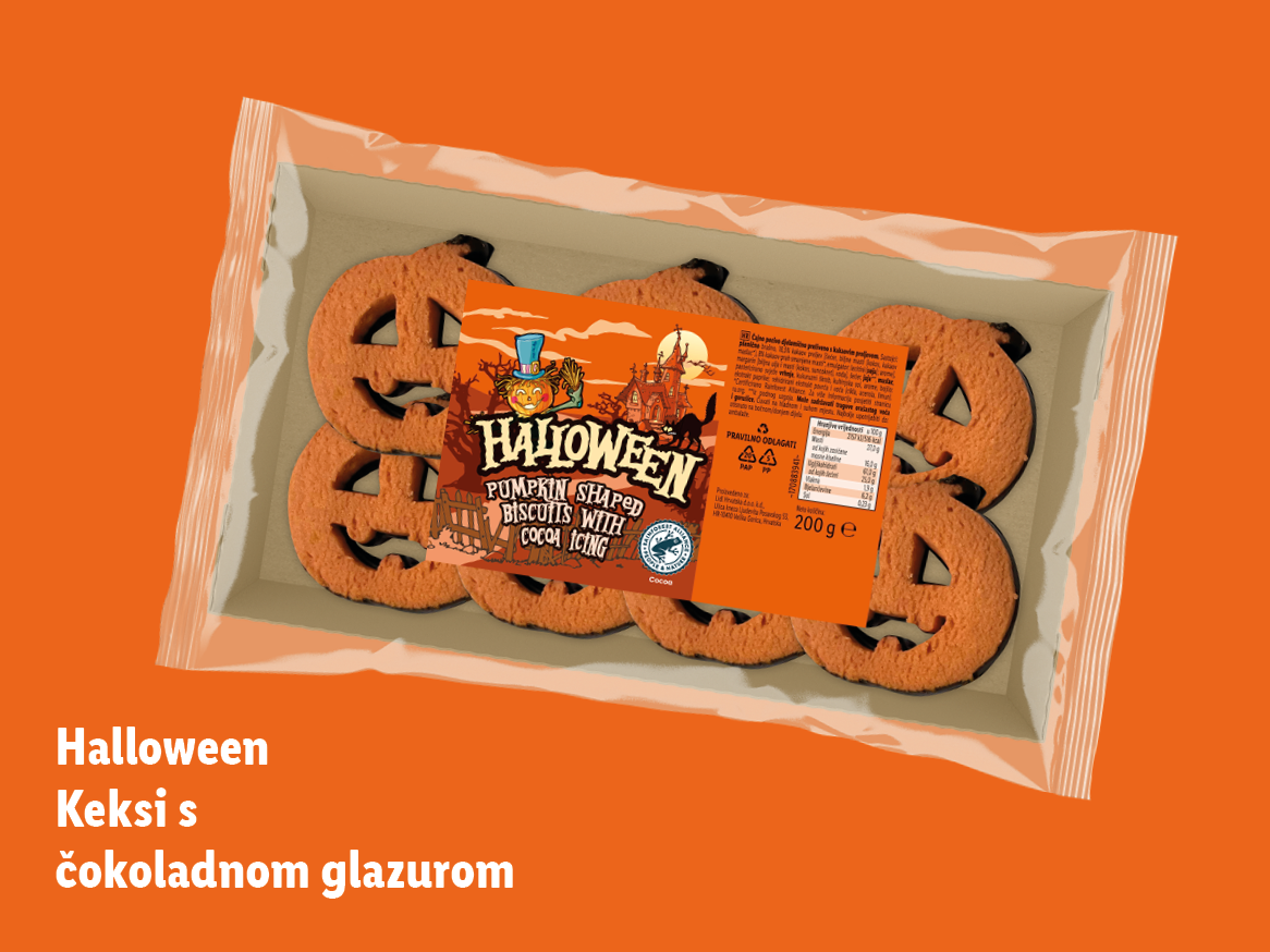 Pakiranje keksa u obliku bundeve s natpisom 'Halloween' i čokoladnom glazurom.